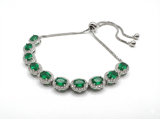 Elegant Oval-Cut Green Gem Bracelet For Women